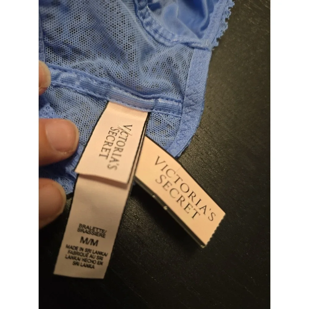 NWT NOS 2016 Victoria's Secret Medium Blue Halter Lace Bralette No Wire